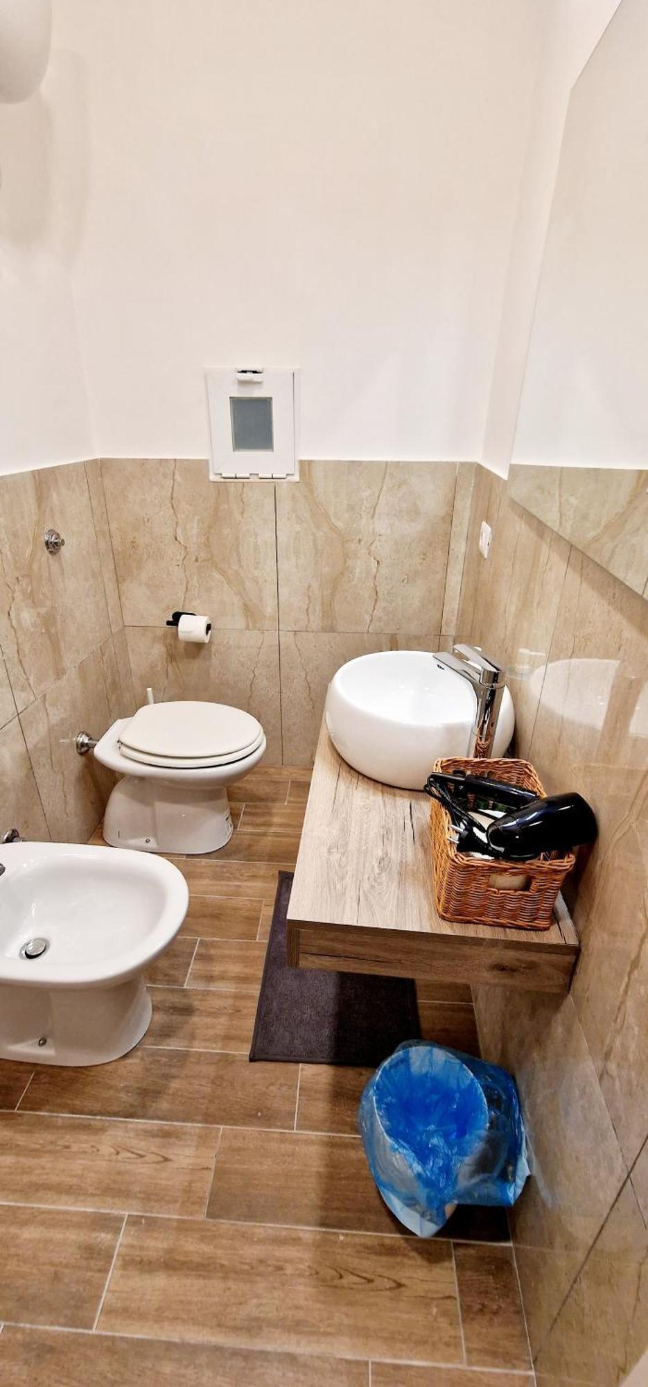 Tribunali Platamon Nápoly Szoba fotó
